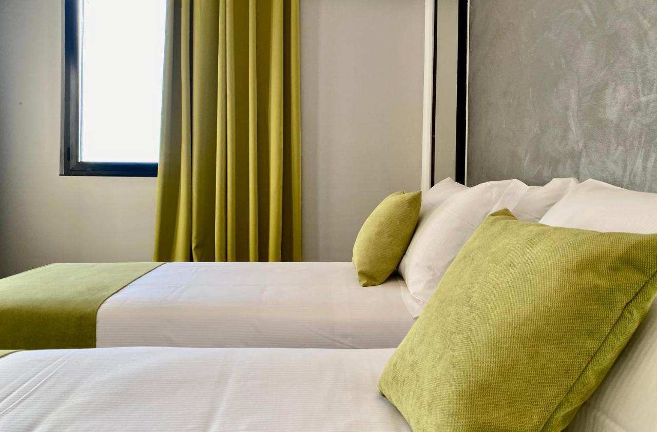 Hotel Gardenia Fiera Cermenate Extérieur photo